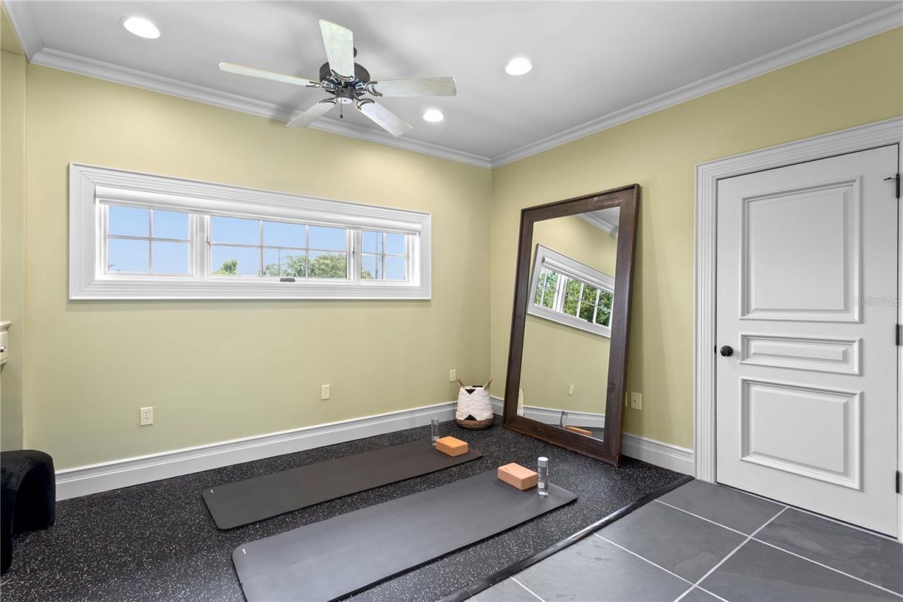 401 Snell Isle Boulevard Ne, Saint Petersburg, FL 33704 Photo