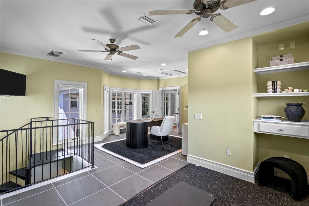 401 Snell Isle Boulevard Ne, Saint Petersburg, FL 33704 Photo