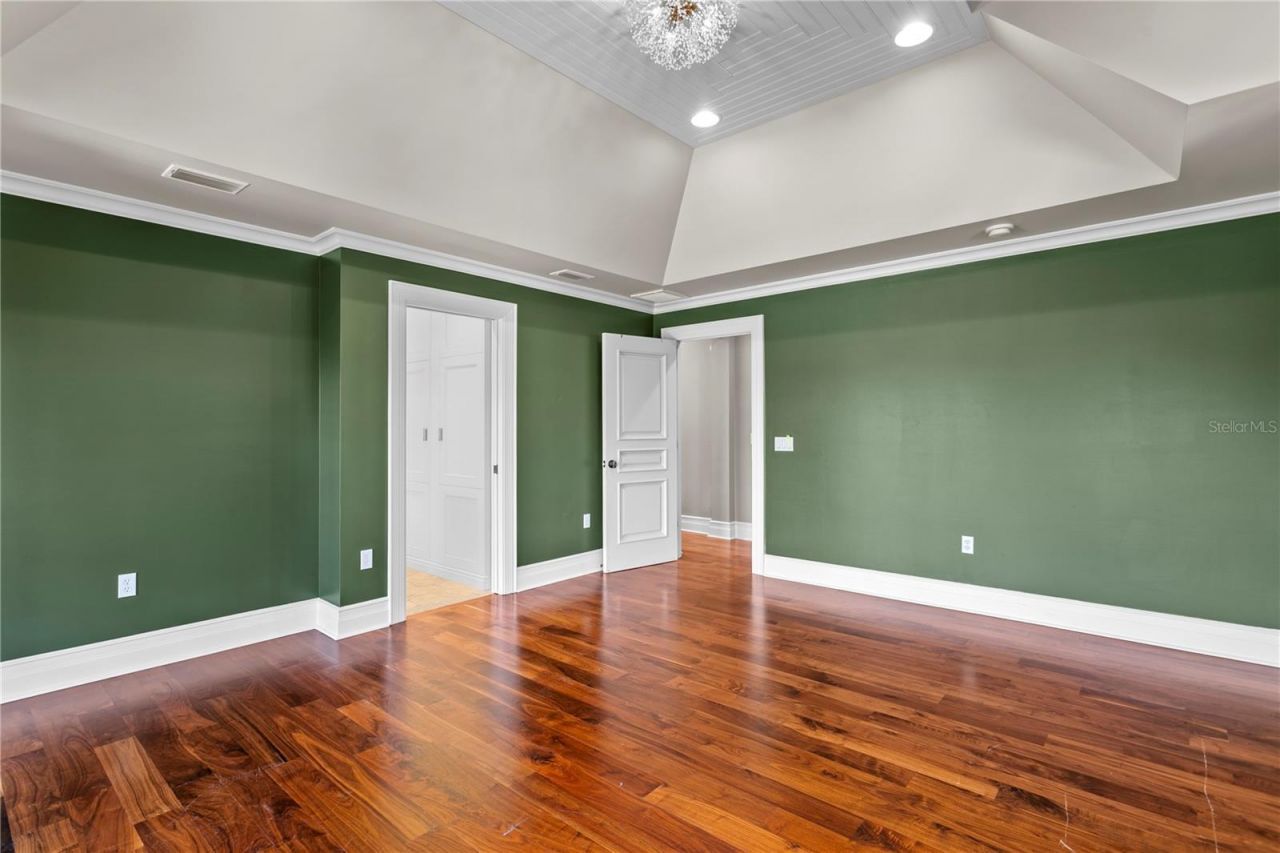 401 Snell Isle Boulevard Ne, Saint Petersburg, FL 33704 Photo