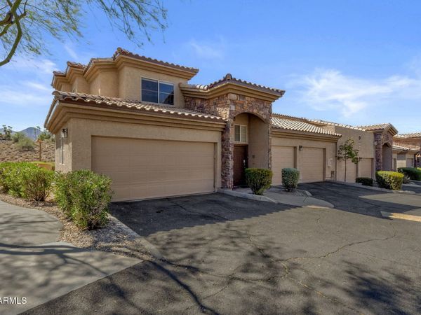 13700 N FOUNTAIN HILLS Boulevard, Unit 321, Fountain Hills, AZ 85268