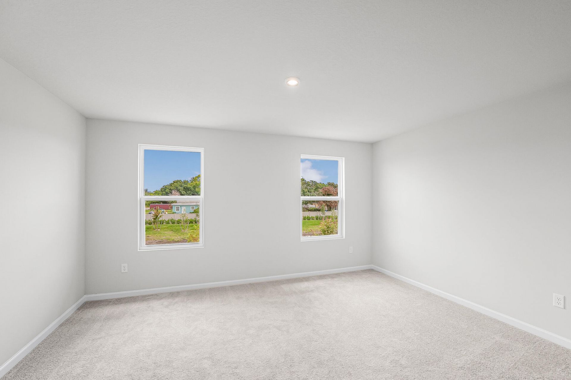 106 Savannah Lakes Boulevard, Fort Pierce, FL 34982 Photo