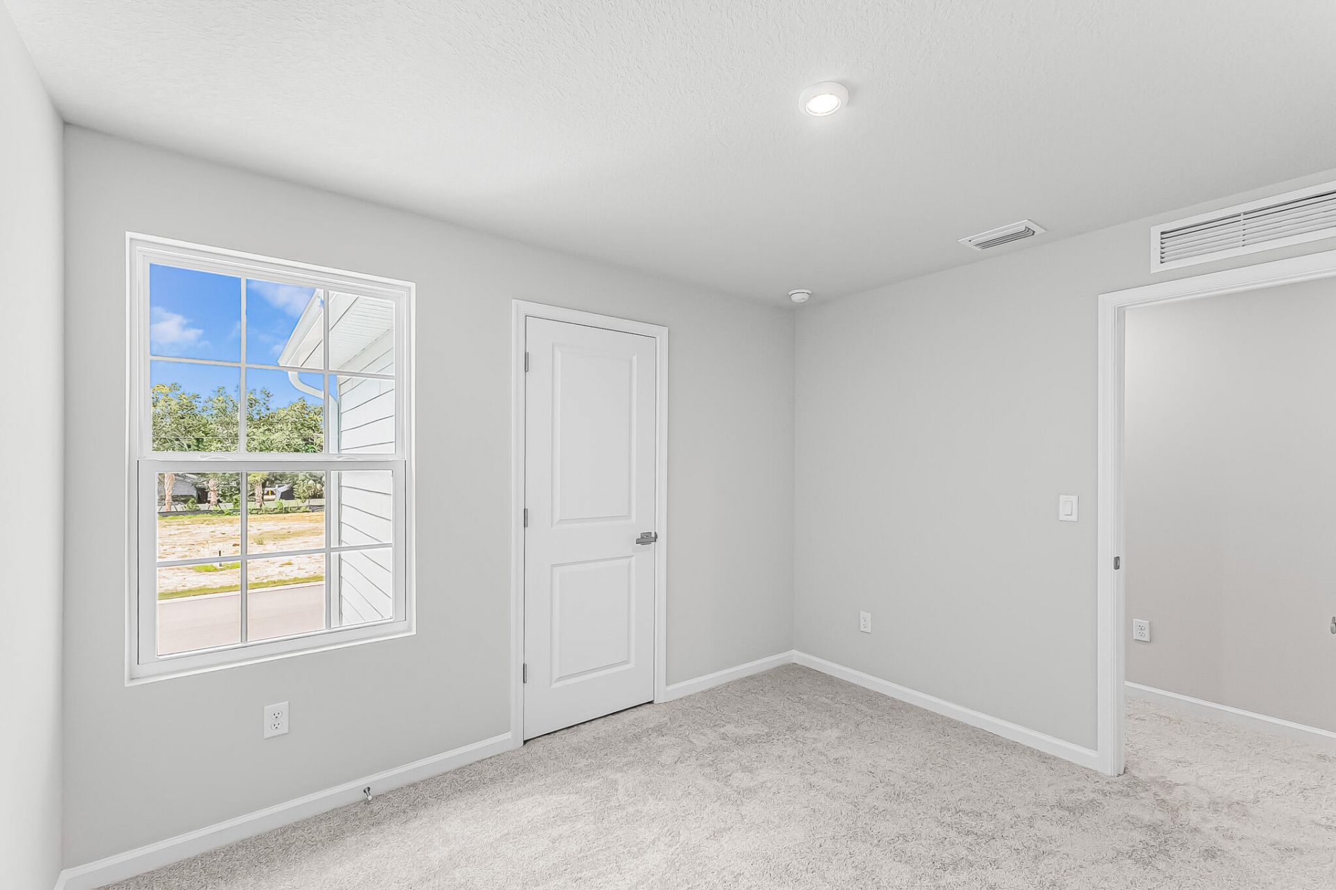 106 Savannah Lakes Boulevard, Fort Pierce, FL 34982 Photo