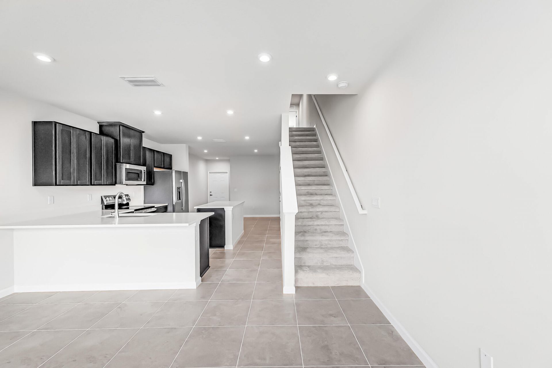 106 Savannah Lakes Boulevard, Fort Pierce, FL 34982 Photo