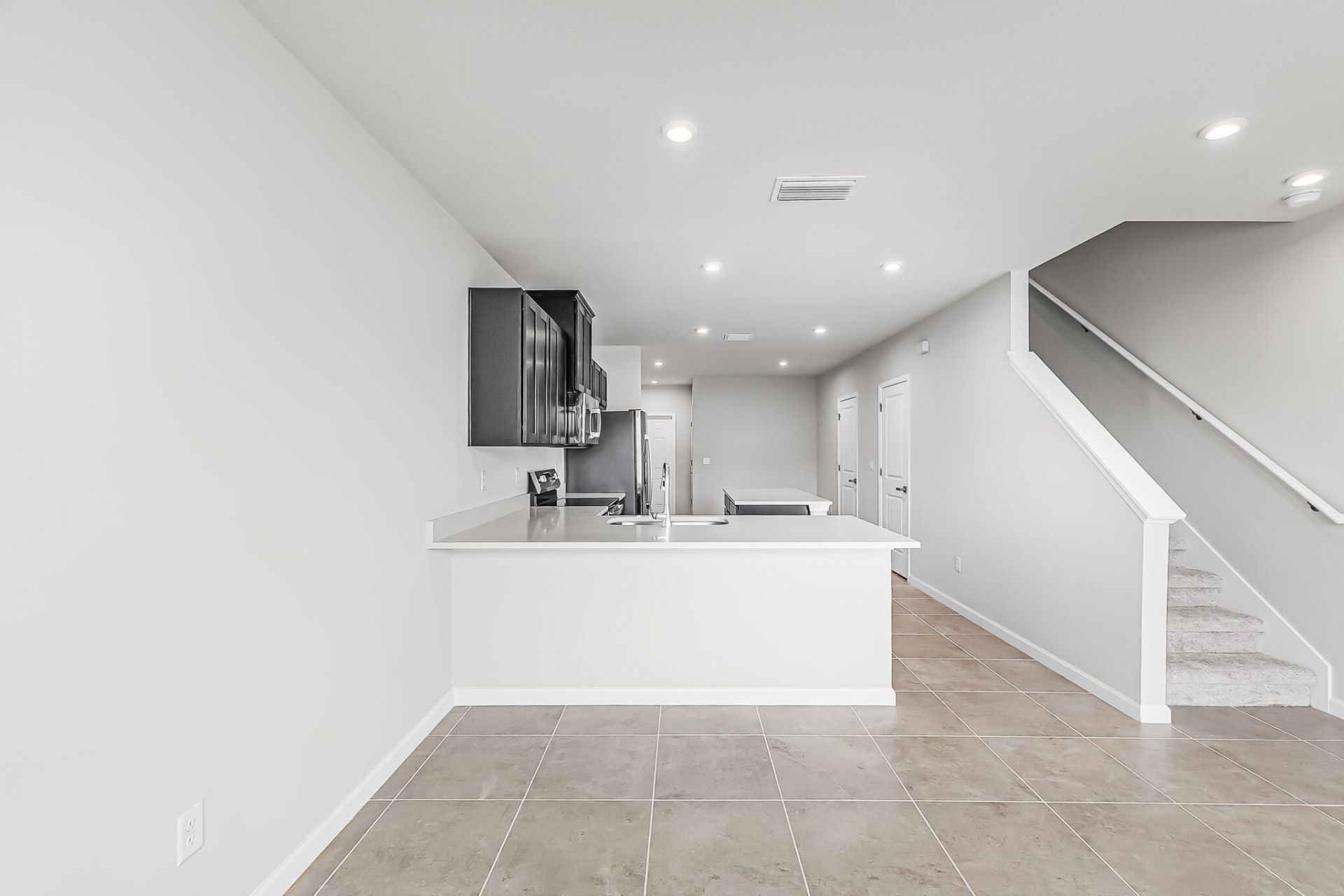 106 Savannah Lakes Boulevard, Fort Pierce, FL 34982 Photo
