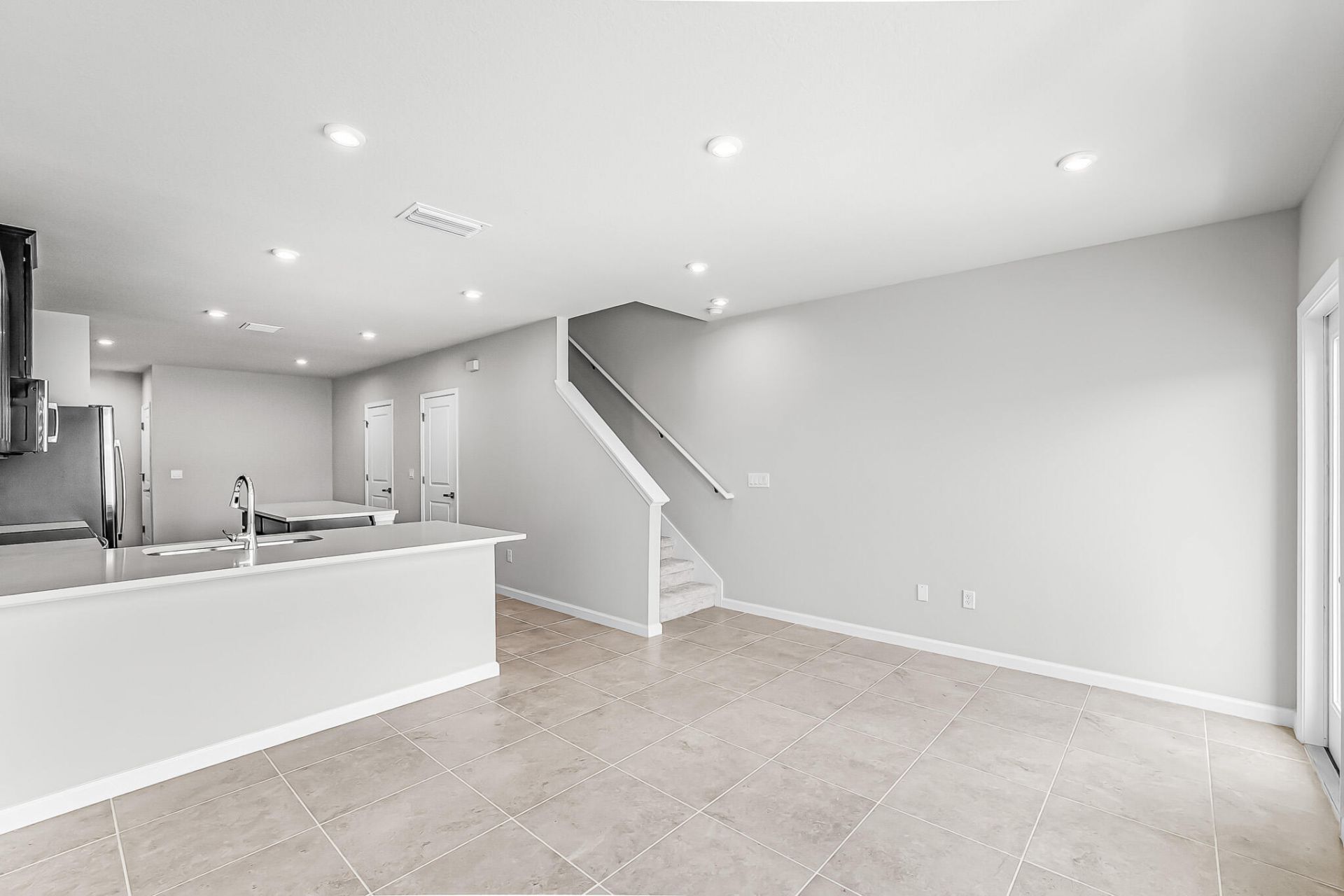 106 Savannah Lakes Boulevard, Fort Pierce, FL 34982 Photo