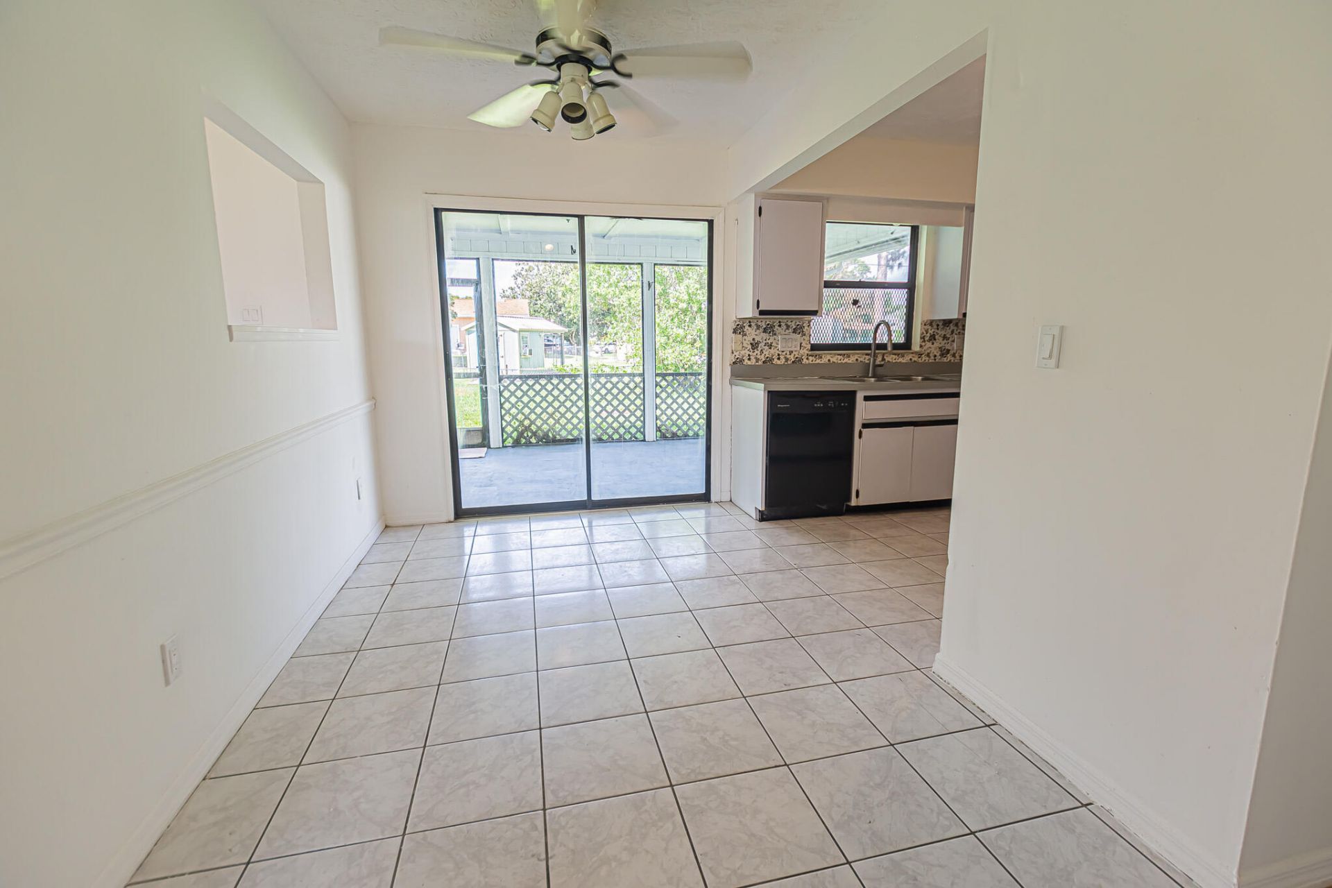 922 SE Thornhill Drive, Port Saint Lucie, FL 34983 Photo