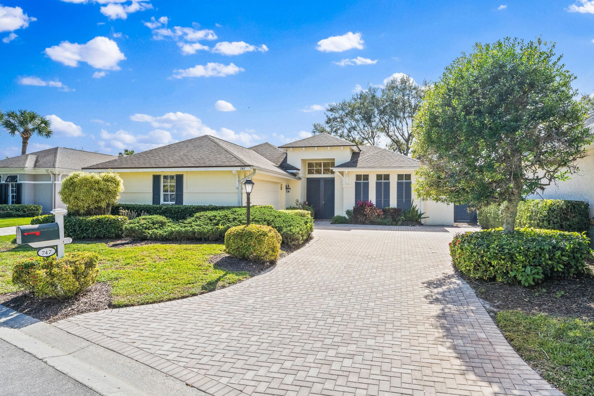 747 Hampton Woods Lane Sw, Vero Beach, FL 32962 Photo