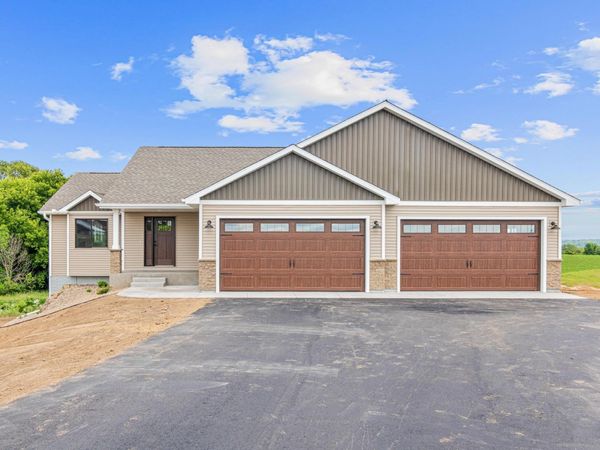 363 Candy Lane, River Falls, WI 54022