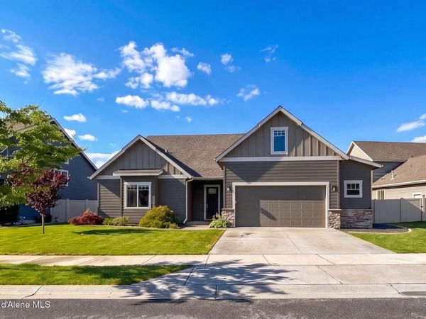 6889 N HOURGLASS DR, Coeur d'Alene, ID 83815