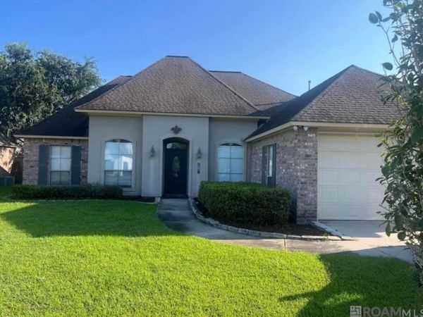 37196 Audubon Park Ave, Geismar, LA 70734