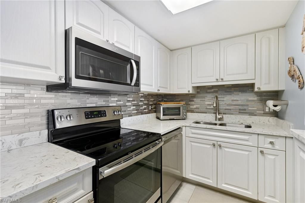 180 Seaview Ct , Unit 911, Marco Island, FL 34145 Photo