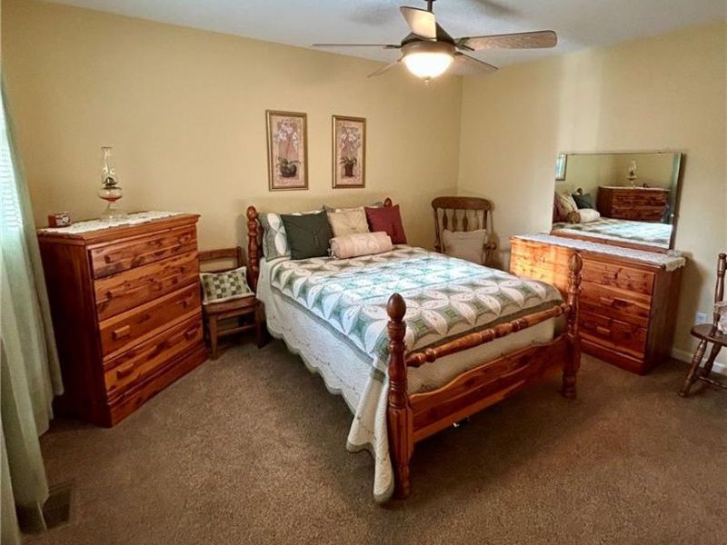 1260 Autumn Walk, Hamilton, OH 45013 Photo 11