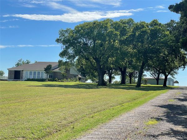 401 S Chickasaw , Kingston, OK 73439