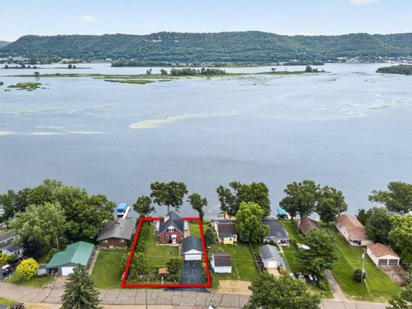 65272 140th Avenue, Wabasha, MN 55981