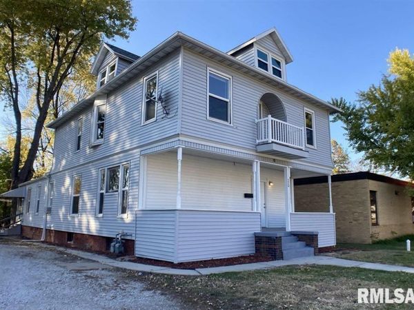 320 N MCARTHUR Street, Macomb, IL 61420