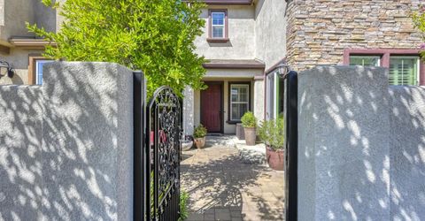 3041 Village Center Dr, Roseville, CA 95747 Photo