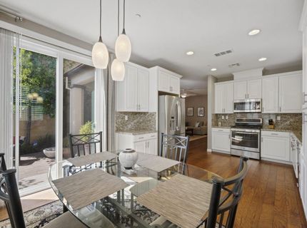 3041 Village Center Dr, Roseville, CA 95747 Photo
