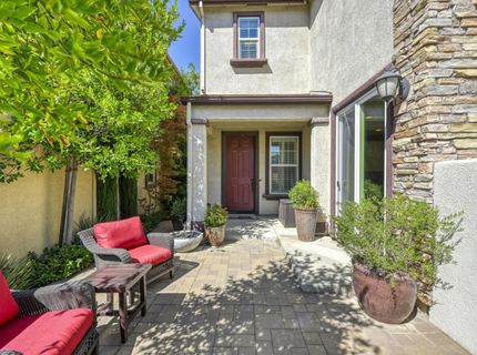 3041 Village Center Dr, Roseville, CA 95747 Photo