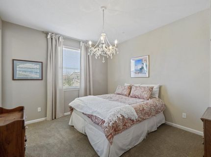 3041 Village Center Dr, Roseville, CA 95747 Photo