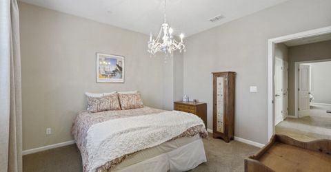 3041 Village Center Dr, Roseville, CA 95747 Photo