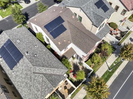 3041 Village Center Dr, Roseville, CA 95747 Photo