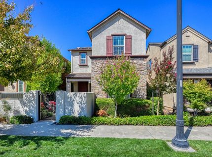 3041 Village Center Dr, Roseville, CA 95747 Photo