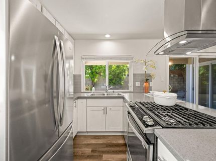 6091 Heath Way, Sacramento, CA 95823 Photo
