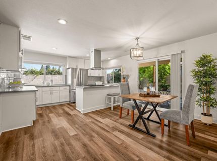 6091 Heath Way, Sacramento, CA 95823 Photo