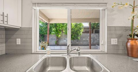 6091 Heath Way, Sacramento, CA 95823 Photo