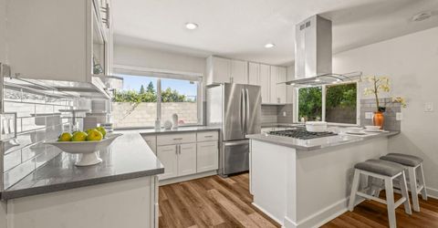 6091 Heath Way, Sacramento, CA 95823 Photo