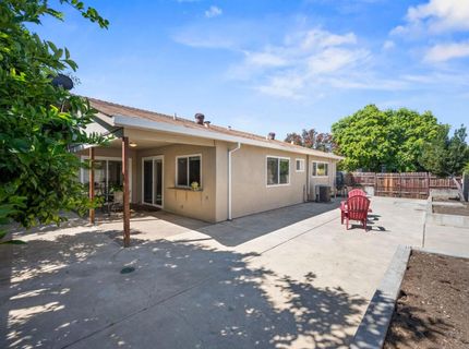 6091 Heath Way, Sacramento, CA 95823 Photo
