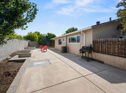 6091 Heath Way, Sacramento, CA 95823 Photo
