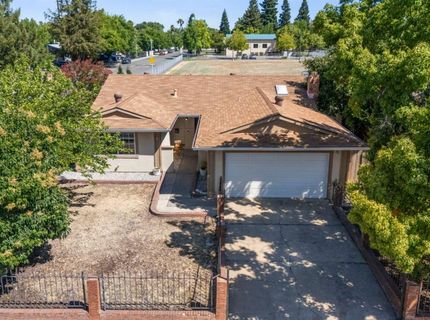 6091 Heath Way, Sacramento, CA 95823 Photo