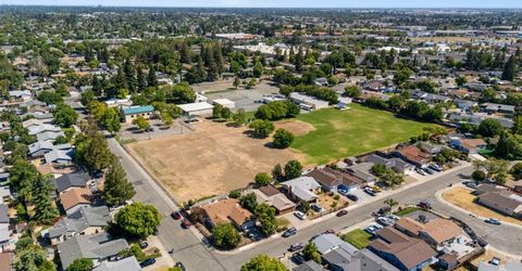 6091 Heath Way, Sacramento, CA 95823 Photo