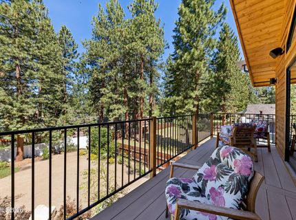 104 Daggett Way, Stateline, NV 89449 Photo