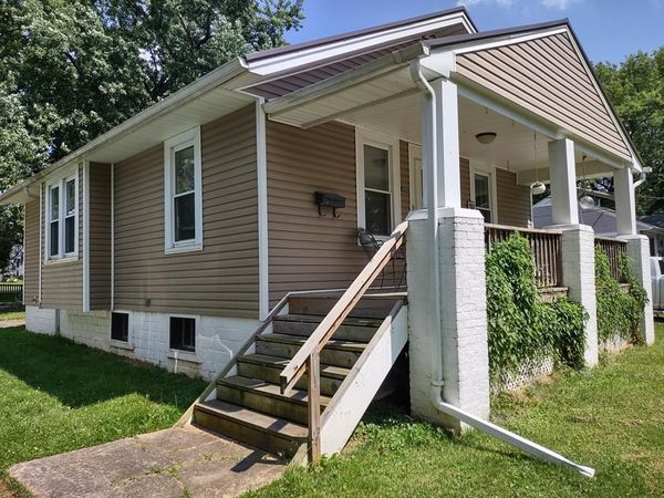 490 Michigan Ave, Mansfield, OH 44905