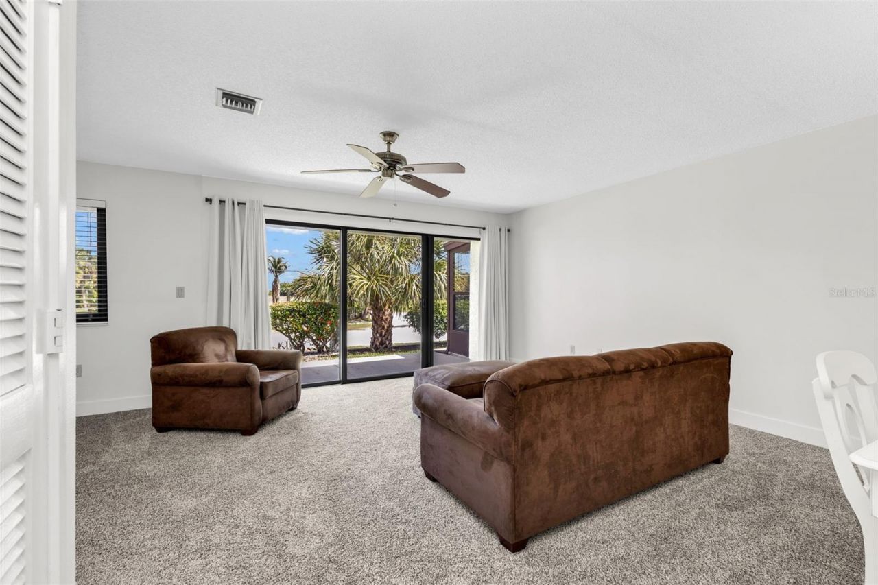 1001 W Marion Avenue, Unit 5, Punta Gorda, FL 33950 Photo