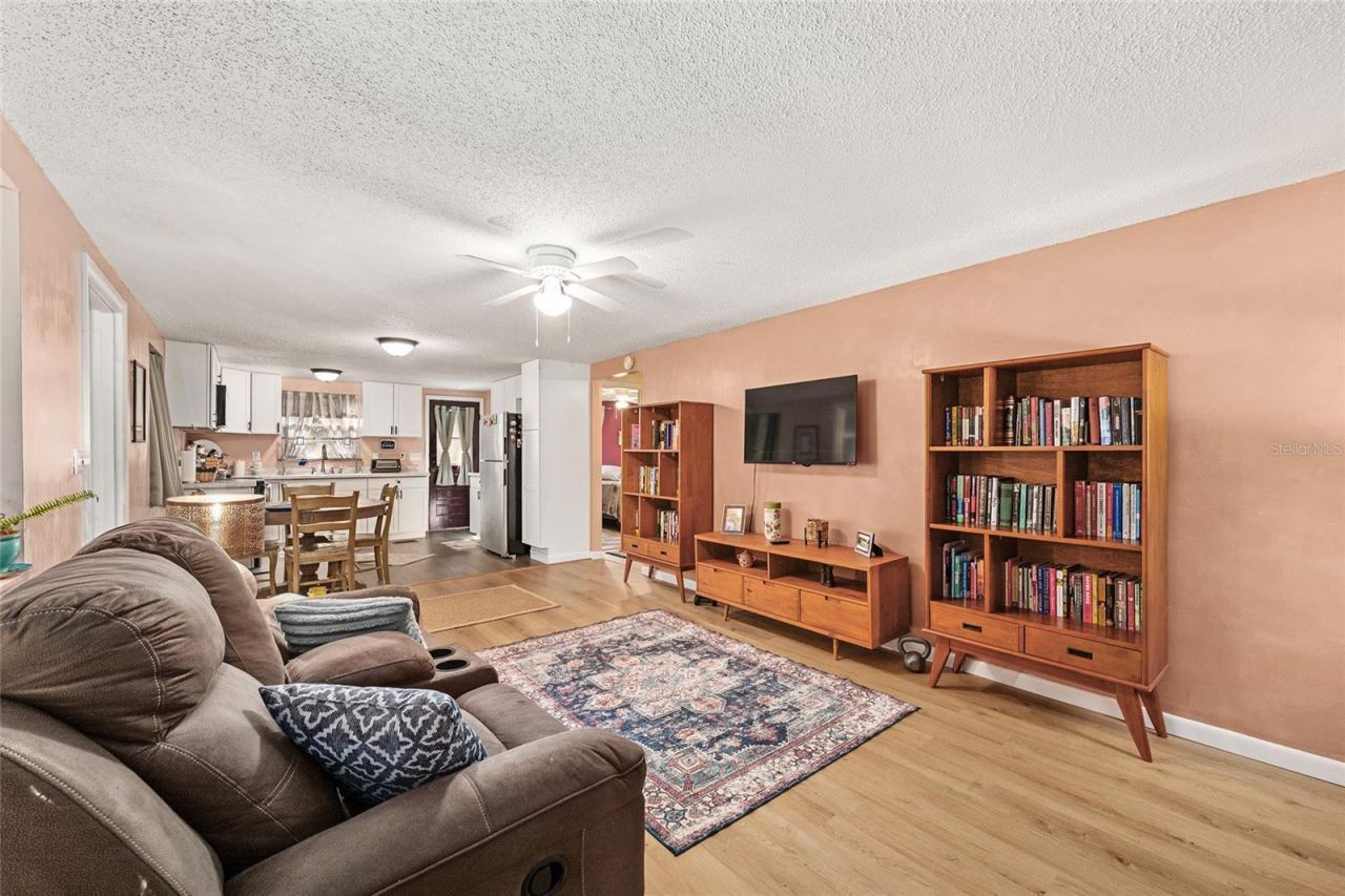 25140 NE 133rd Place , Salt Springs, FL 32134 Photo