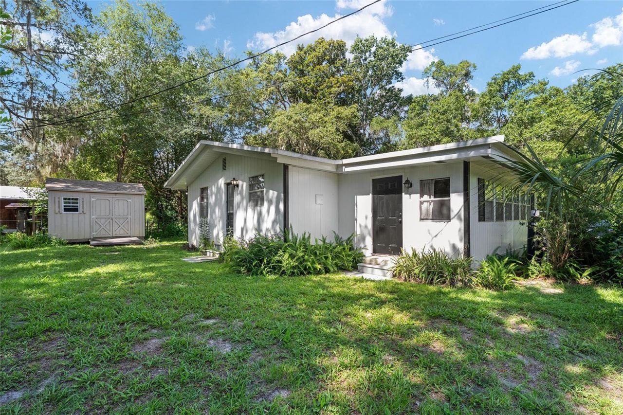 25140 NE 133rd Place , Salt Springs, FL 32134 Photo