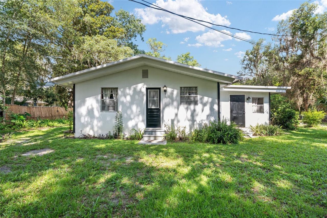 25140 NE 133rd Place , Salt Springs, FL 32134 Photo