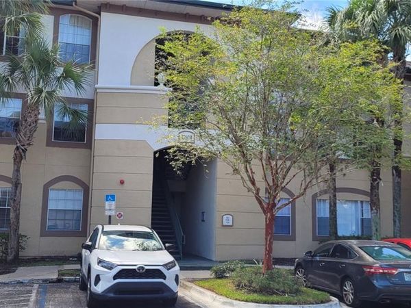 17104 CARRINGTON PARK DRIVE , Unit 513, TAMPA, FL 33647