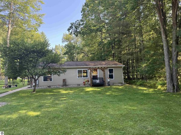 1816 Onondaga Trail, West Branch, MI 48661