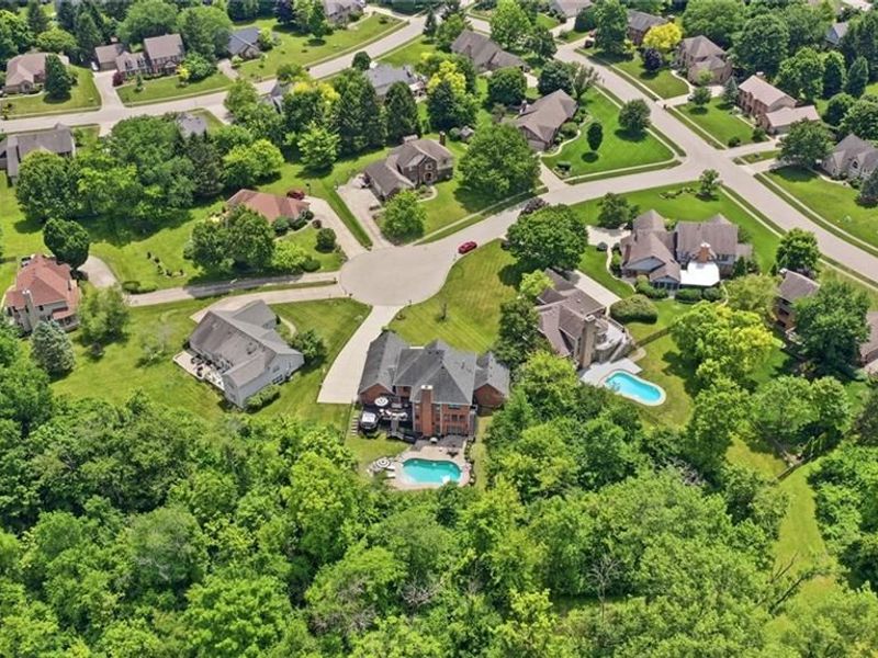 9221 Sycamore Springs Court, Washington Township, OH 45458 Photo 4