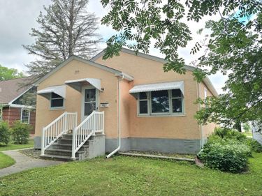 416 10th Street, International Falls, MN 56649
