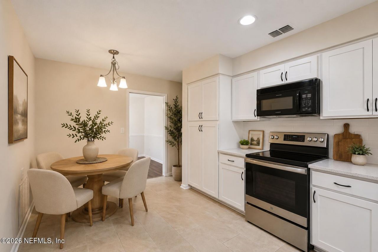 3412 Deerfield Pointe Drive, Orange Park, FL 32073 Photo