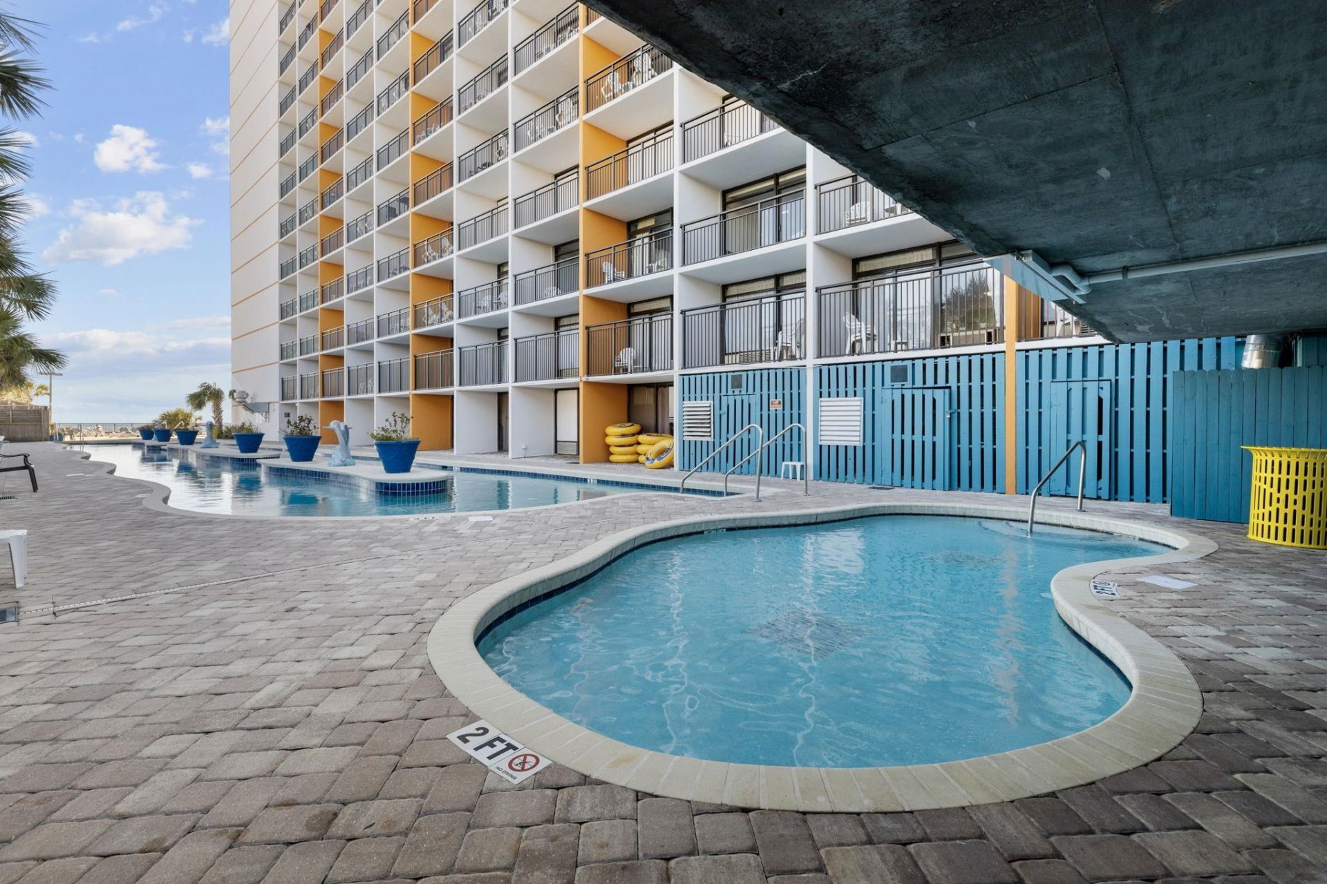 1501 S Ocean Blvd. Photo 32