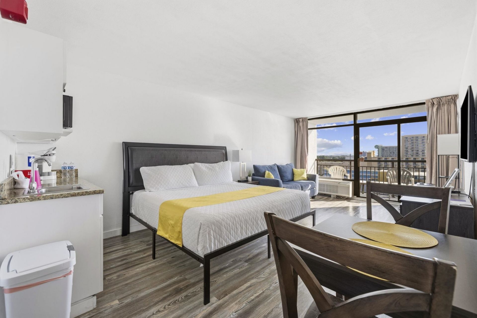 1501 S Ocean Blvd. Photo 8