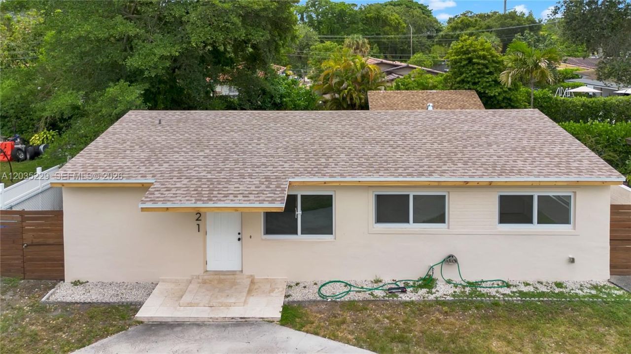 321 NW 56th Av, Miami, FL 33126 Photo