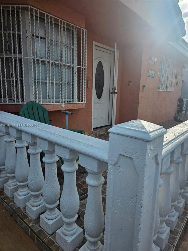 8805 NW 113th St, Hialeah Gardens, FL 33018 Photo