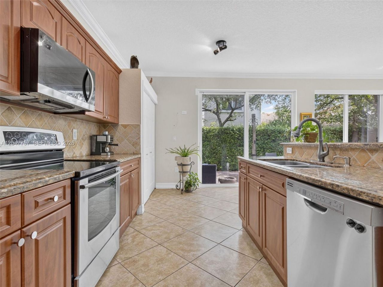 18843 SW 26th St, Miramar, FL 33029 Photo